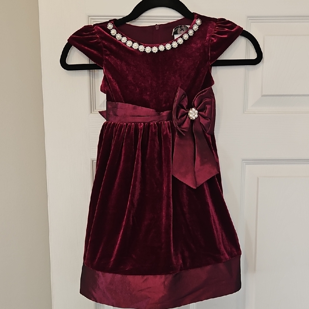 Rare Editions burgundy velvet formal dress